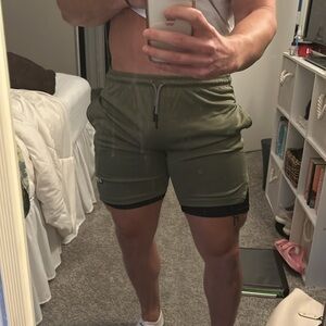 Athletic workout shorts with built in liner
